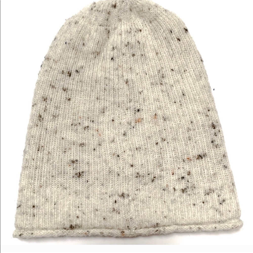 Madewell soft stylish hat.